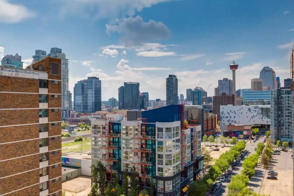 Apartment Escape In The Sky Studio Calgary